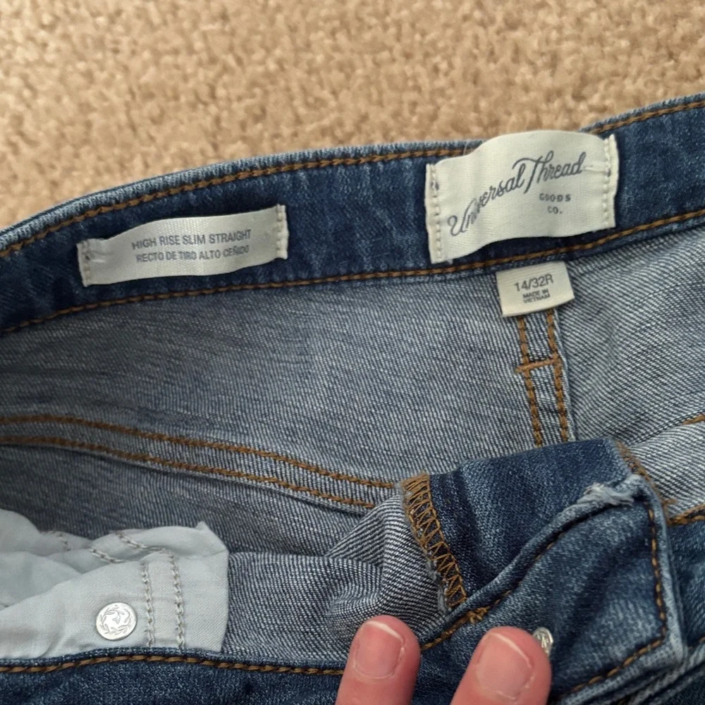 Universal Thread Dark Blue Straight Leg Jeans - Picture 2 of 2